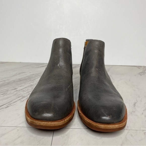 New! Kork Ease Kit Gray Leather Chelsea Bootie 6M - Picture 2 of 14
